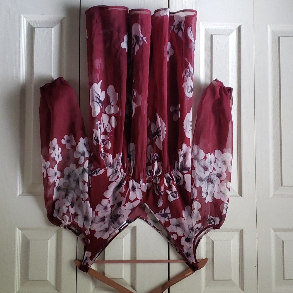 V-neck womens dress